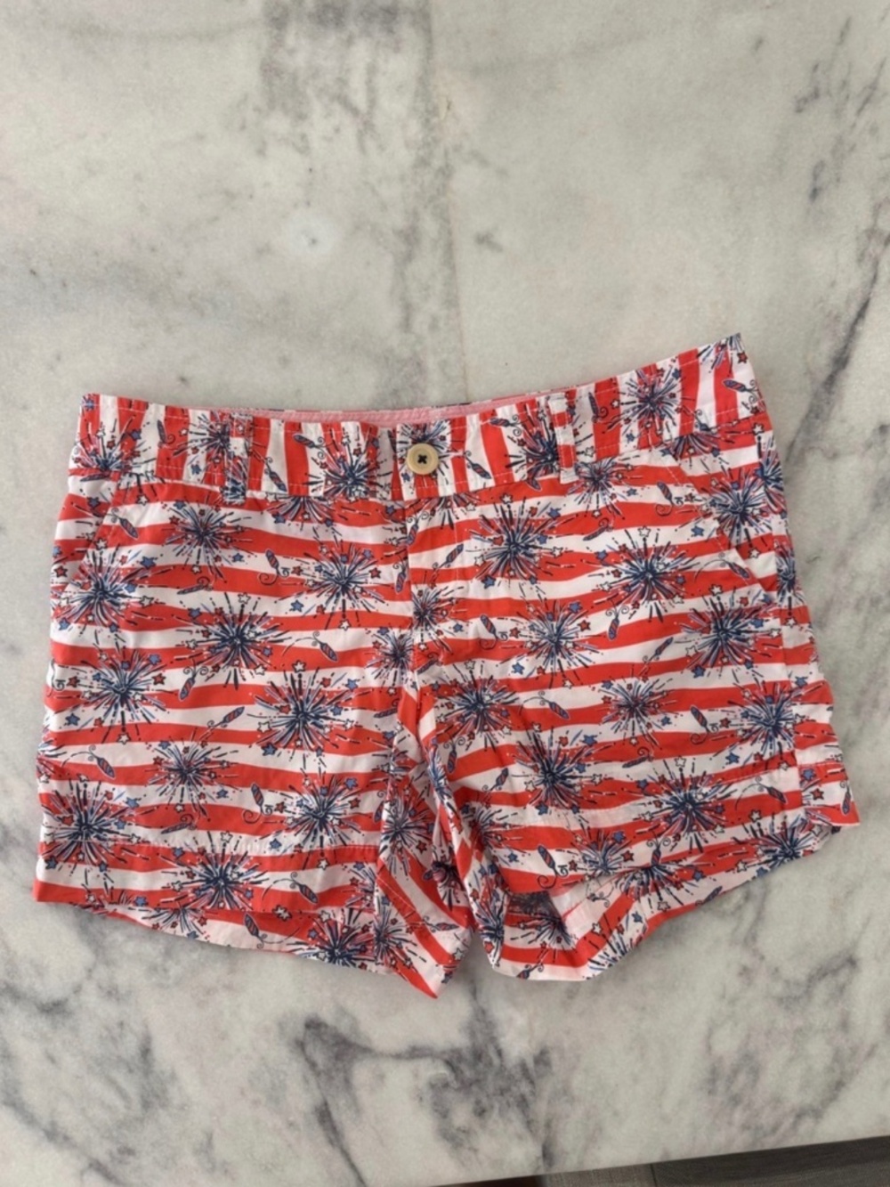 🦄🦄 Lilly Pulitzer size 8 shorts 4th